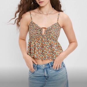 American Eagle crop tank with opening in middle size small